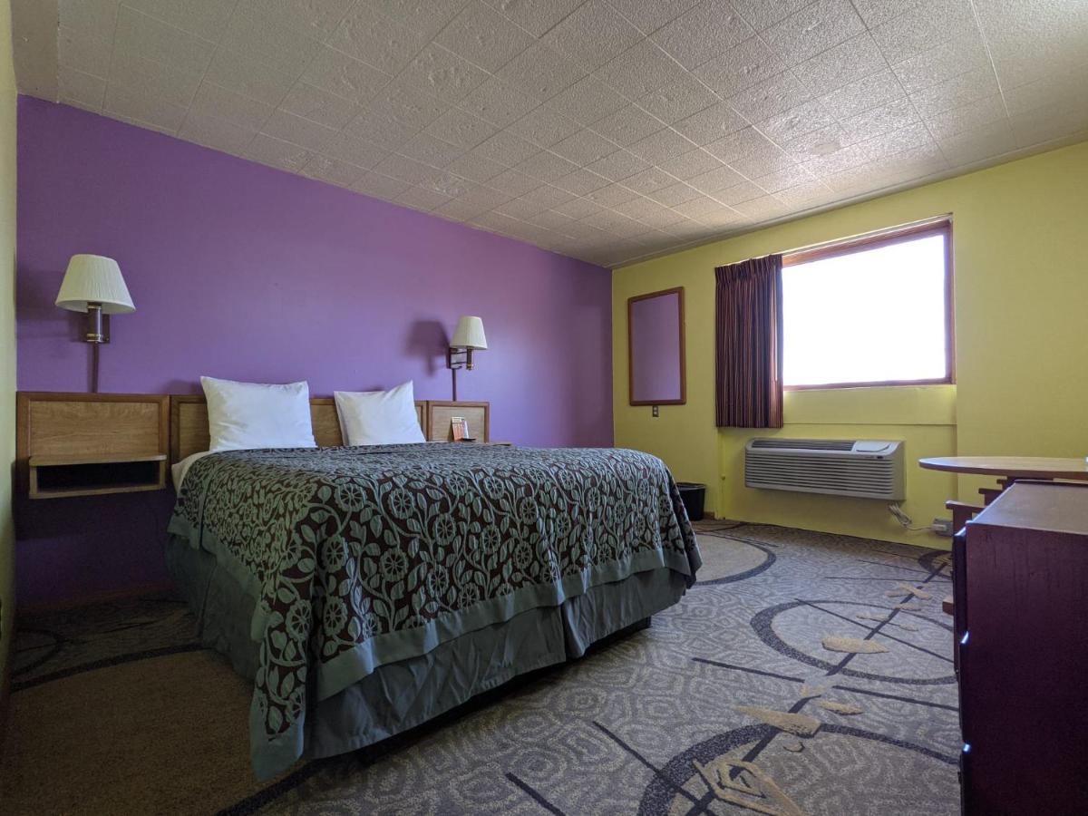 King Room,1115201949:JPEG